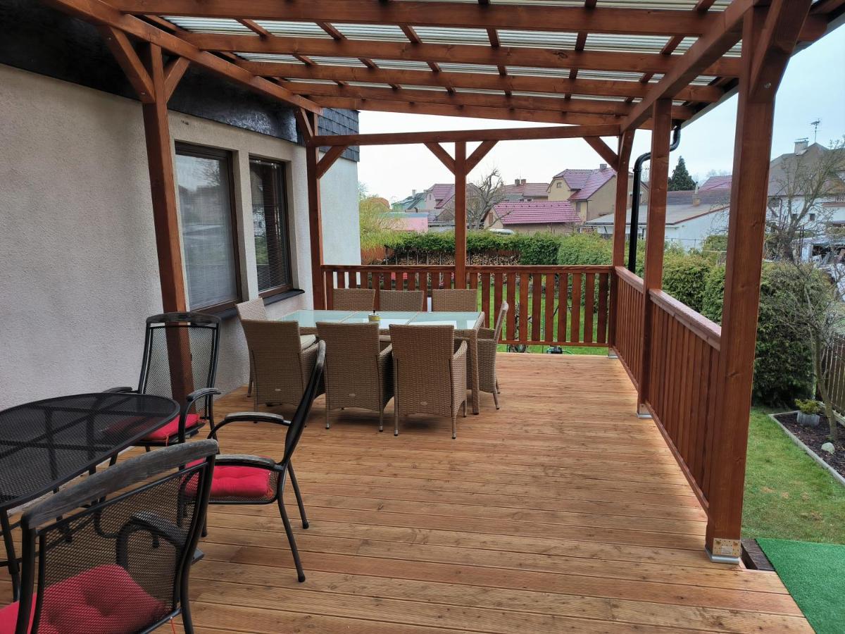 House Of Relax Villa Recany nad Labem Luaran gambar